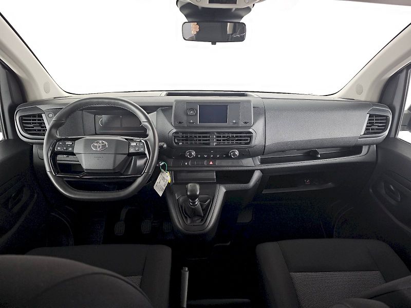 Toyota ProAce Verso (2024) 2.0D 140k L2 Combi 8 míst - fotka 9 z 27
