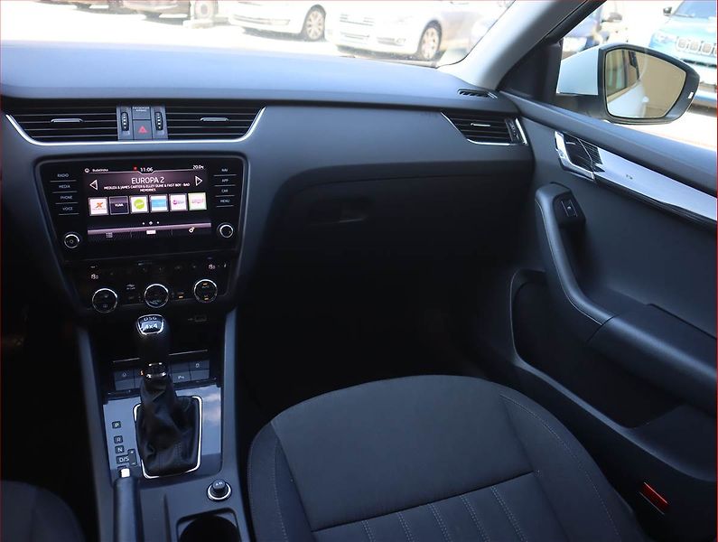 Škoda Octavia (2019) 2.0 TDI, 4X4, Automat, Navi - fotka 8 z 22