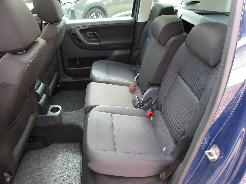 Škoda Roomster 1,6TDI-77KW- NOVÁ STK - fotka 12 z 25