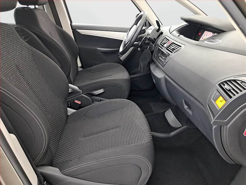 Citroën C4 Picasso (2010) 1.6 HDi, Automat, po STK - fotka 9 z 19