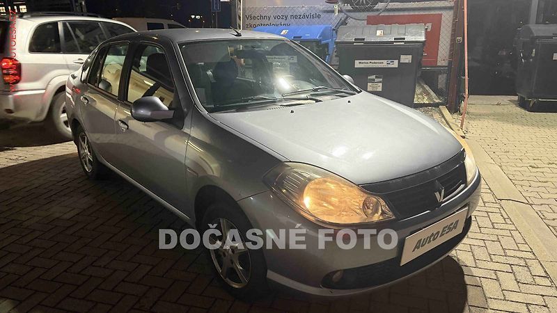 Renault Thalia (2011) 1.2i, 2.maj,ČR, AC - fotka 1 z 3