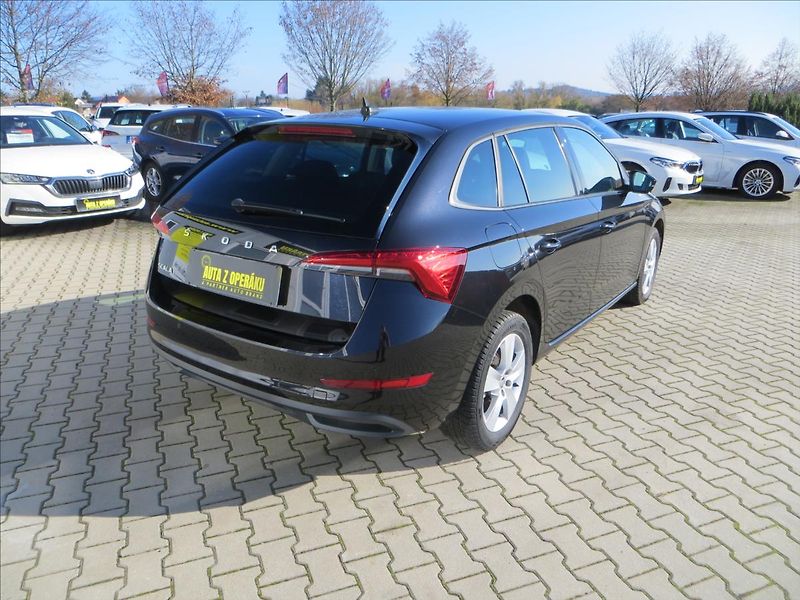 Škoda Scala 1,0 TSI 81kW Ambition ČR - fotka 8 z 21