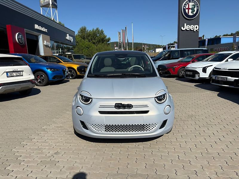 Fiat 500 (2026) Hybrid La Prima HB 1.0 BSG 65k - fotka 2 z 11