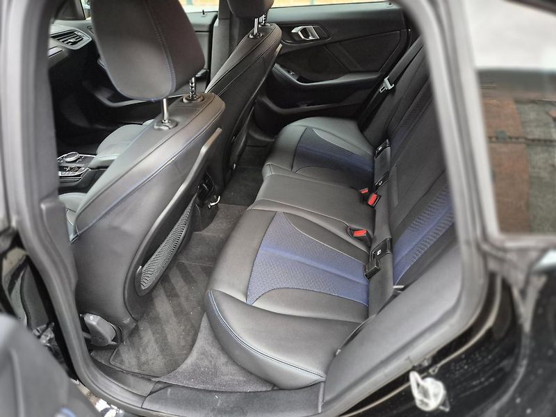 BMW Řada 2 (2022) 218i Gran Coupé M Sport - fotka 12 z 28