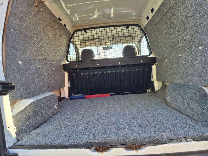 Citroën Berlingo 1.4i 55kW, z ČR, pěkný bez kor - fotka 17 z 23