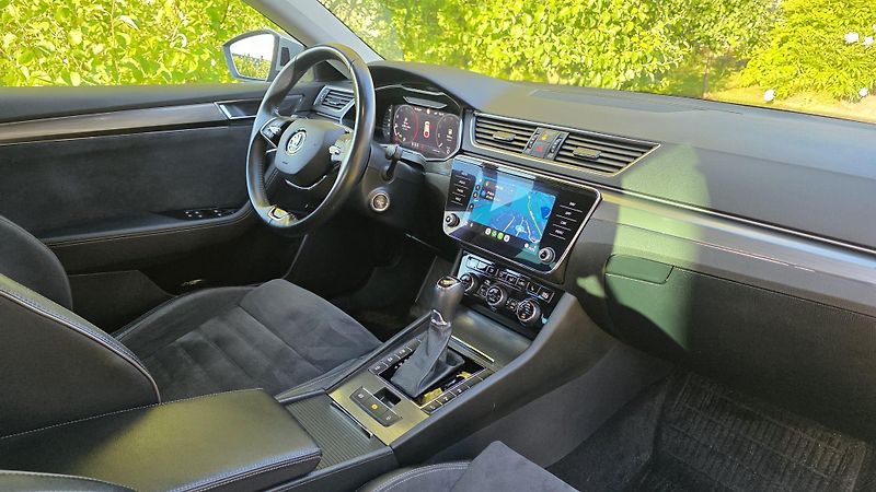 Škoda Superb (2022) Scout 2.0 TDi - fotka 24 z 32