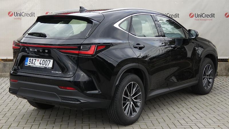 Lexus NX 350h 2.5 E-CVT Comfort Top - fotka 3 z 21