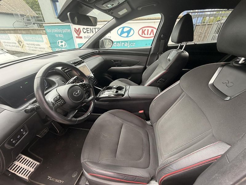 Hyundai Tucson (2023) 1.6-N-LINE-HYBRID-1.MAJITEL - fotka 15 z 21