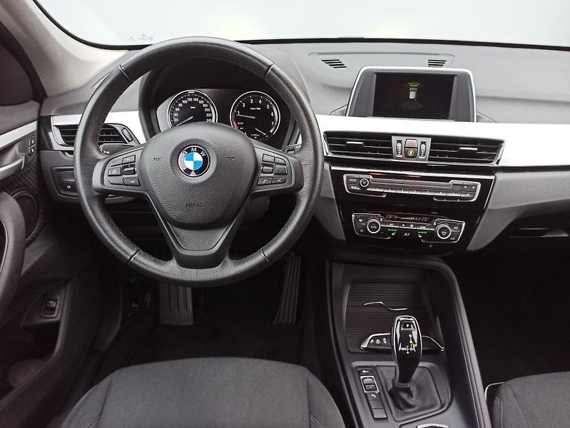 BMW X1 sDRIVE 20i 141kW ČR  - fotka 17 z 28