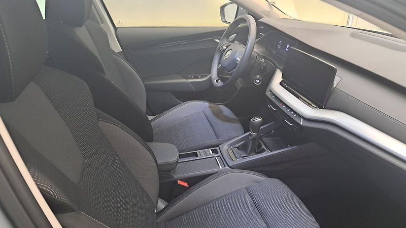 Škoda Octavia (2024) Selection 2.0 TDI 85kW - fotka 14 z 22