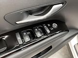 Hyundai Tucson 1,6 T-GDi MHEV 132kW 4x4 - náhled 12