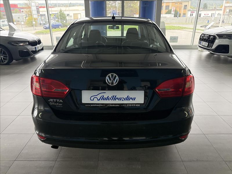 Volkswagen Jetta 1,2   1.MAJITEL, 77KW, SERVISK - fotka 5 z 18
