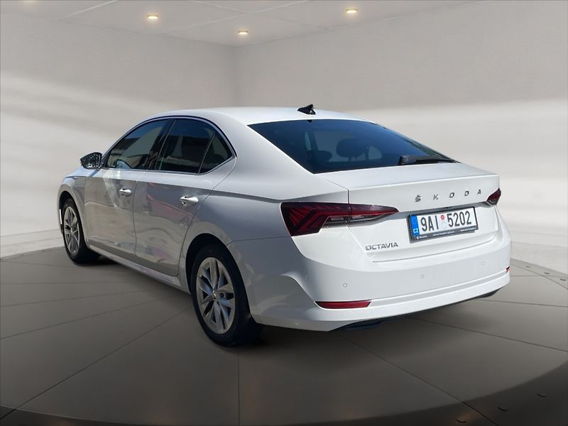 Škoda Octavia 2,0 TDI 85 Style - fotka 4 z 11