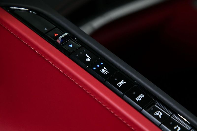 Chevrolet Corvette 6.2 C8 Convertible 3LT Z51 PPF - fotka 35 z 47
