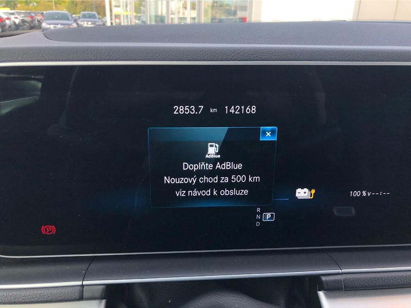 Mercedes-Benz GLE 350 de 4MATIC - fotka 19 z 30