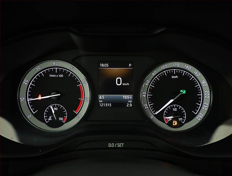 Škoda Karoq (2017) Style Plus 1.5 TSI - fotka 9 z 19