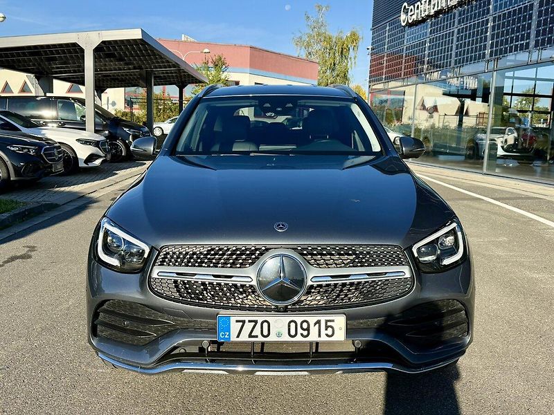 Mercedes-Benz GLC (2021) 220 d 4MATIC SUV - fotka 3 z 46