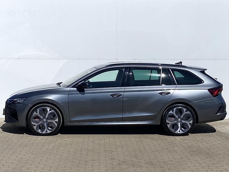 Škoda Octavia 2.0 TSI DSG / 195 kW RS - fotka 8 z 26