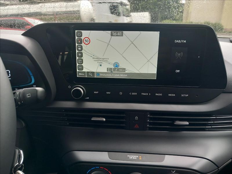 Hyundai Bayon 1,2 SMART - fotka 6 z 15