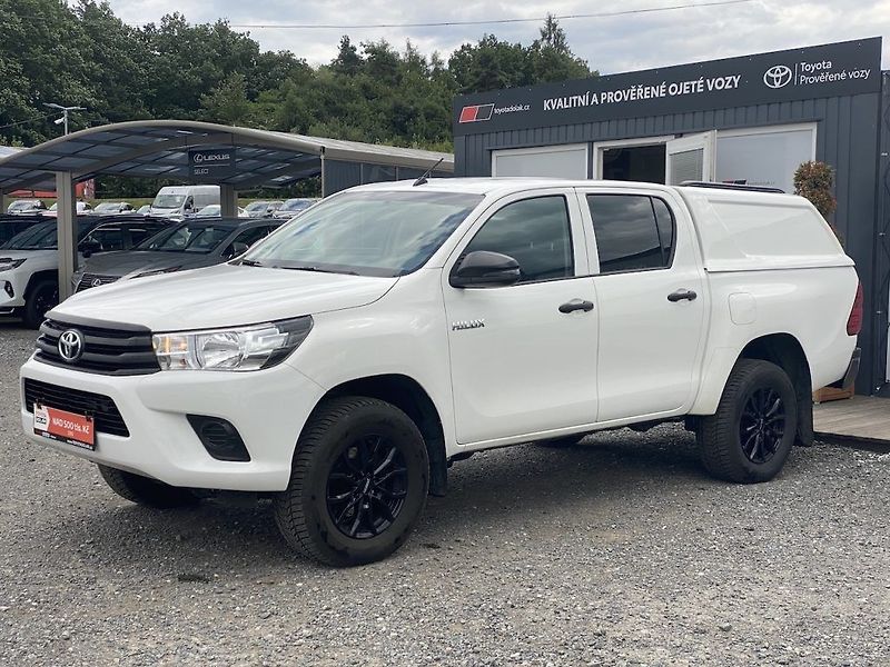 Toyota Hilux 2.4D, ČR, Live, tažné - fotka 4 z 17