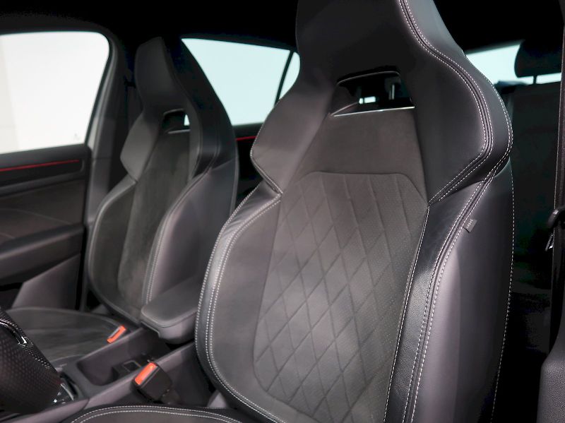 Škoda Kodiaq (2022) SPORTLINE 2.0TDI 147KW 4x4 DSG - fotka 15 z 38