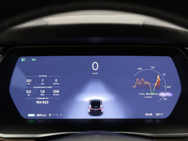 Tesla Model X 90D 386kW Tažné SoH 83,4% - fotka 21 z 32
