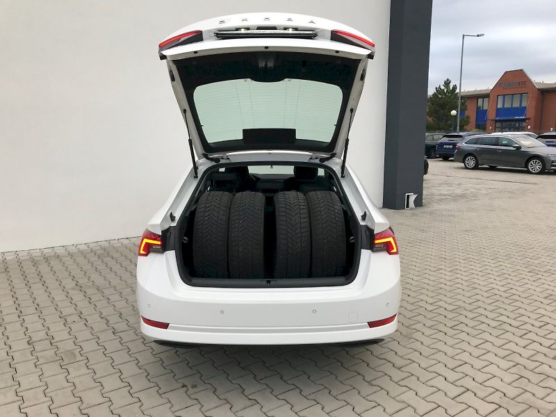 Škoda Octavia (2022) STY TS 110/1.5 M6F - fotka 8 z 23