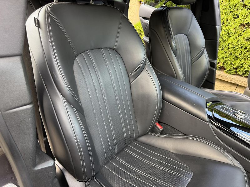 Maserati Levante (2023) 430PS- MODENA-S-TOP-SKLADEM- - fotka 17 z 27