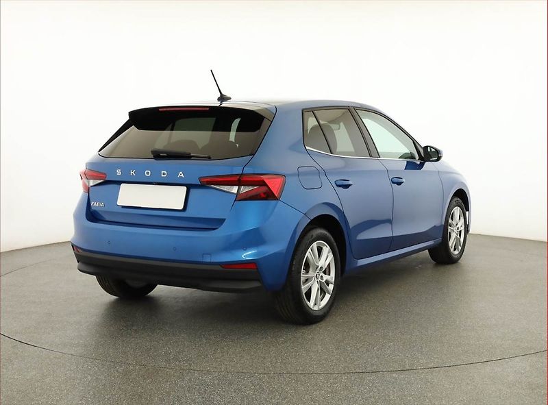 Škoda Fabia (2024) Top Selection 1.0 TSI - fotka 5 z 20
