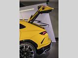 Lamborghini Urus.