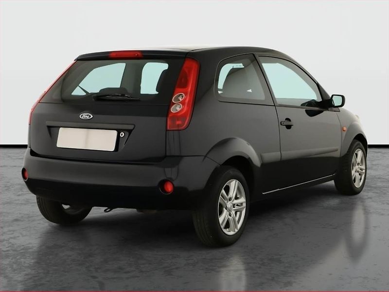 Ford Fiesta (2007) 1.3 i, po STK, oblíbený vůz - fotka 5 z 11