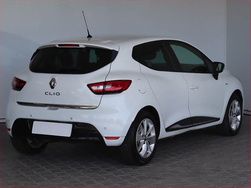Renault Clio (2018) Limited 0.9 TCe, Navi - fotka 5 z 19