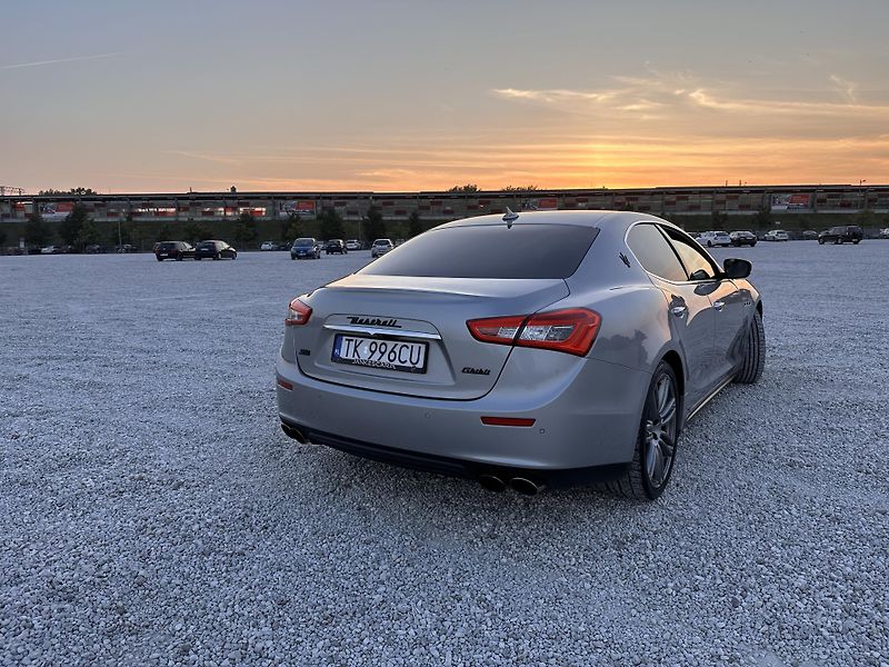 Maserati Ghibli (2017) SQ4 - fotka 17 z 17