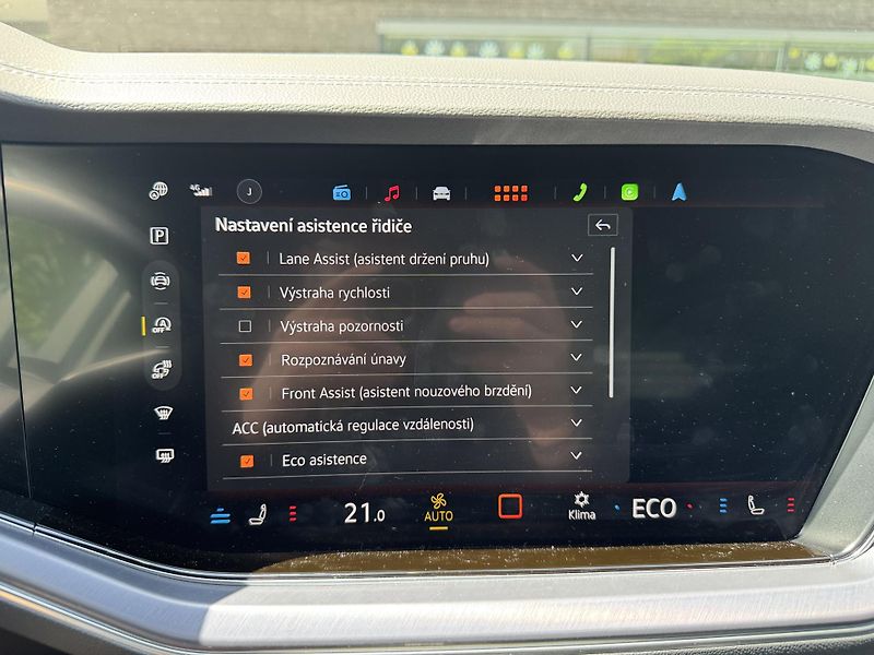 Volkswagen Touareg (2025) 3.0T*170kw*DPH*R-Line*4RZáruka - fotka 13 z 32