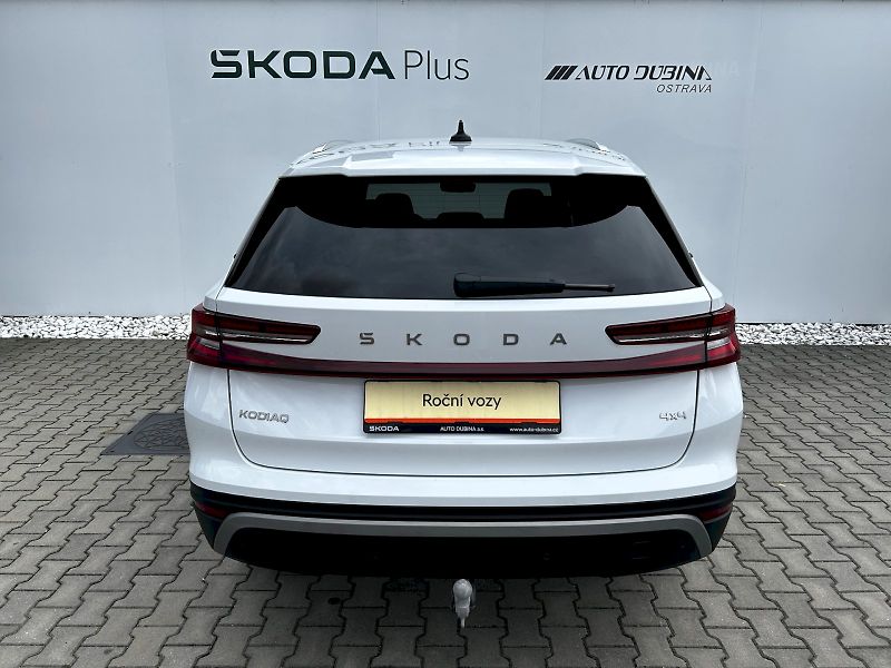 Škoda Kodiaq (2025) 2.0 TDI 142kW 4x4 DSG Exclusiv - fotka 6 z 35
