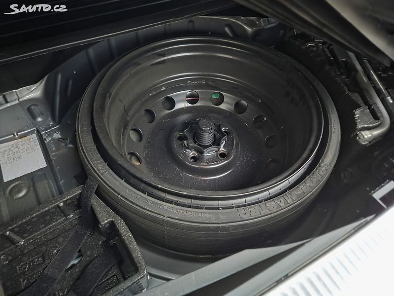 Audi Q7 (2007) 3.0TDI 171Kw ČR 1.maj Taž 3.5t - fotka 22 z 41