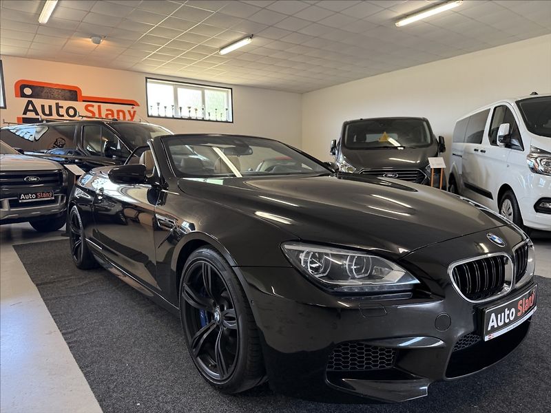 BMW M6 4,4 V8 412kW individual - fotka 2 z 30