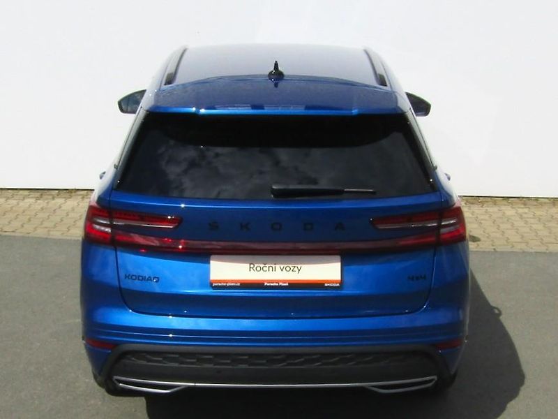 Škoda Kodiaq (2026) Sportline 2.0 TSI 150 kW DSG 4 - fotka 12 z 30