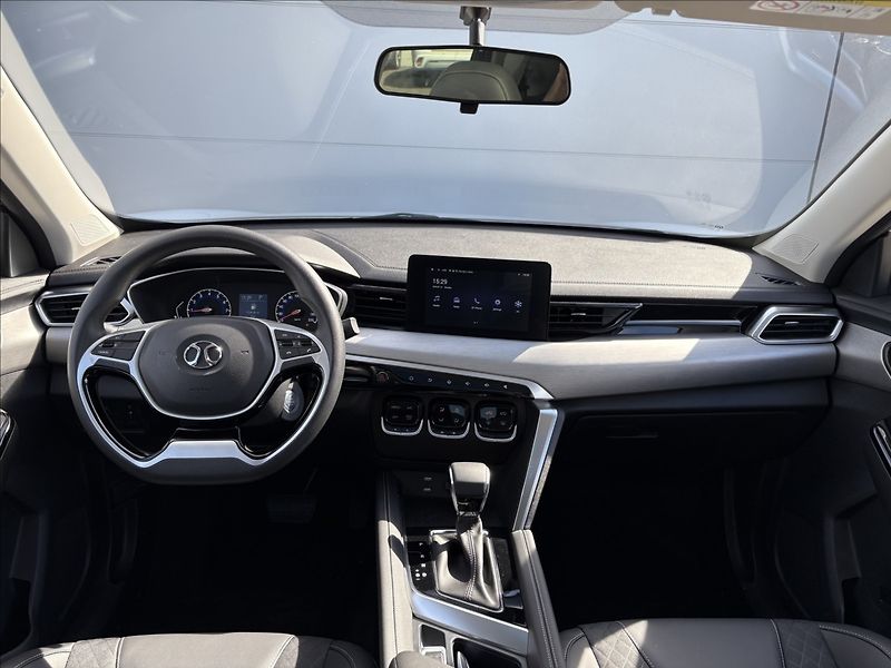 BAIC X3 (2025) 1,5 T 110 KW AUTOMAT LED ŠÍBR - fotka 7 z 24