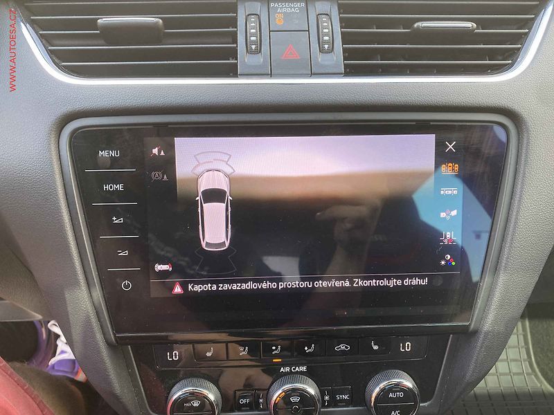 Škoda Octavia (2017) 2.0 TSi, RS, LED, +ALU, panor - fotka 18 z 20