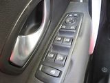 Renault Fluence (2010) 1.6 16V, Tempomat - náhled 15