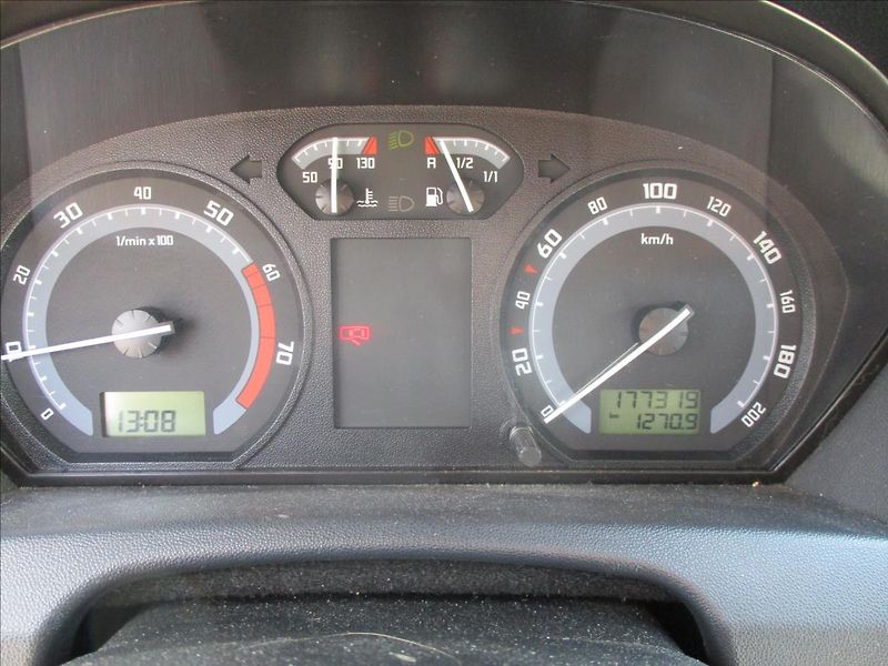 Škoda Fabia 1,2 i 47kw Klima, CZauto - fotka 15 z 41