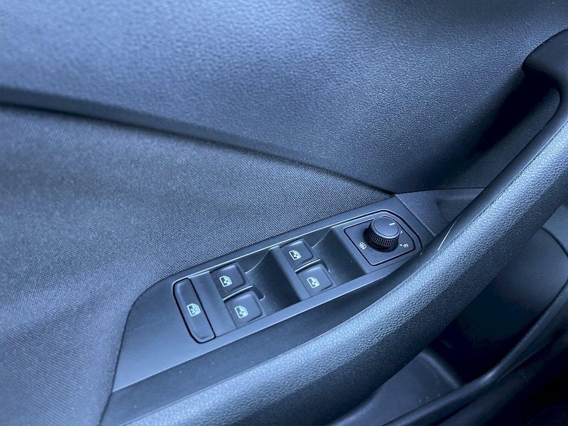 Škoda Scala (2023) 1.5 TSI 110kW edice Tour Ambit - fotka 22 z 34
