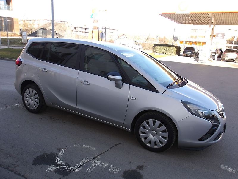Opel Zafira 2,0DTi AUTOMAT !!! PĚKNÁ ! - fotka 7 z 41