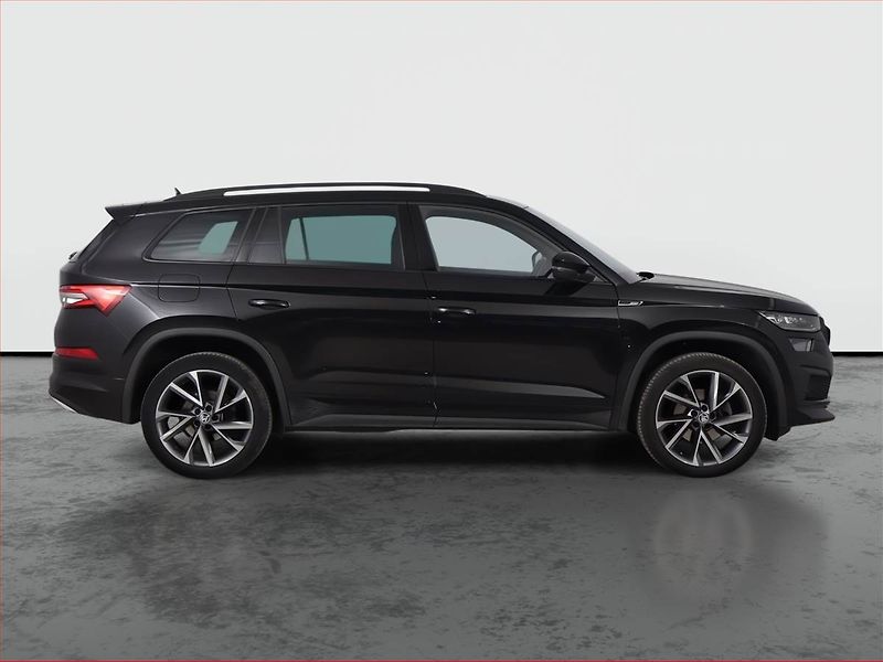 Škoda Kodiaq (2023) Sportline 2.0 TDI - fotka 6 z 23