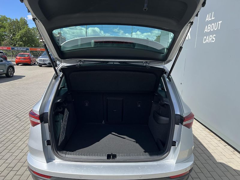 Škoda Karoq (2022) 2,0 TDi 110kW STYLE 4x4 DSG - fotka 29 z 39