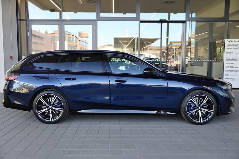 BMW Řada 5 540d xDrive Touring - fotka 4 z 18