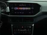 Volkswagen T-Cross (2022) Life 1.0 TSI, Serv.kniha - náhled 12