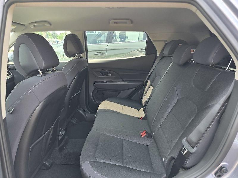KGM Korando (2024) 1.5 TGDI STYLE+, AT - fotka 7 z 12
