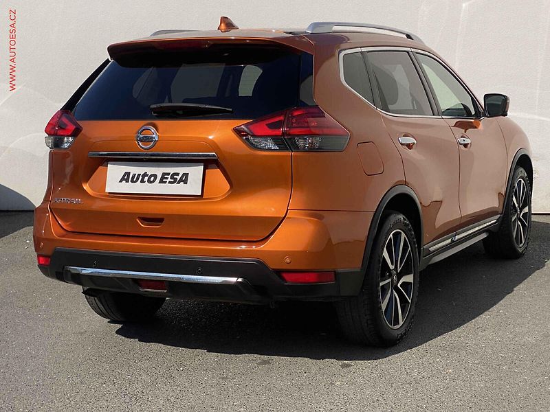 Nissan X-Trail (2018) 2.0 dCi 4x4, Tekna, AT, +ALU - fotka 4 z 23